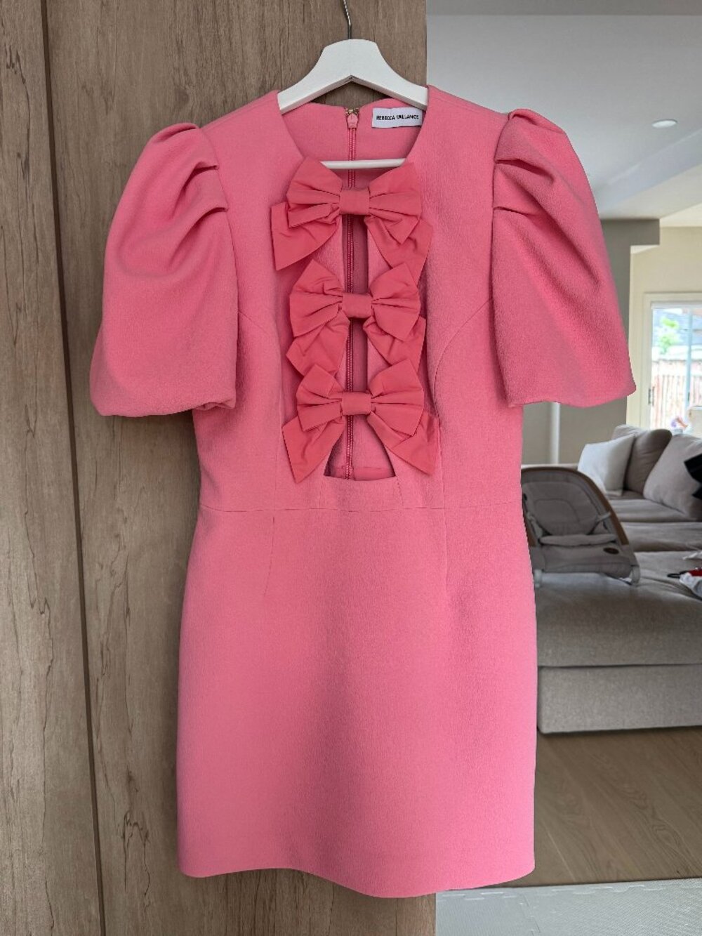 REBECCA VALLANCE PINK MINI DRESS WITH BOW - SIZE US 8